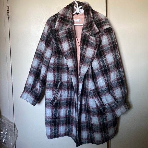 Pink and black and white colour - Picture 1 of 1